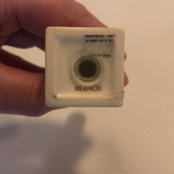 Lenox Salt and Pepper Shaker - toy soldiers - Picture 9 of 13